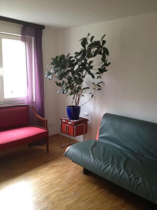 Room In Maisonette With Garden, Parking Place Vienna Exterior photo